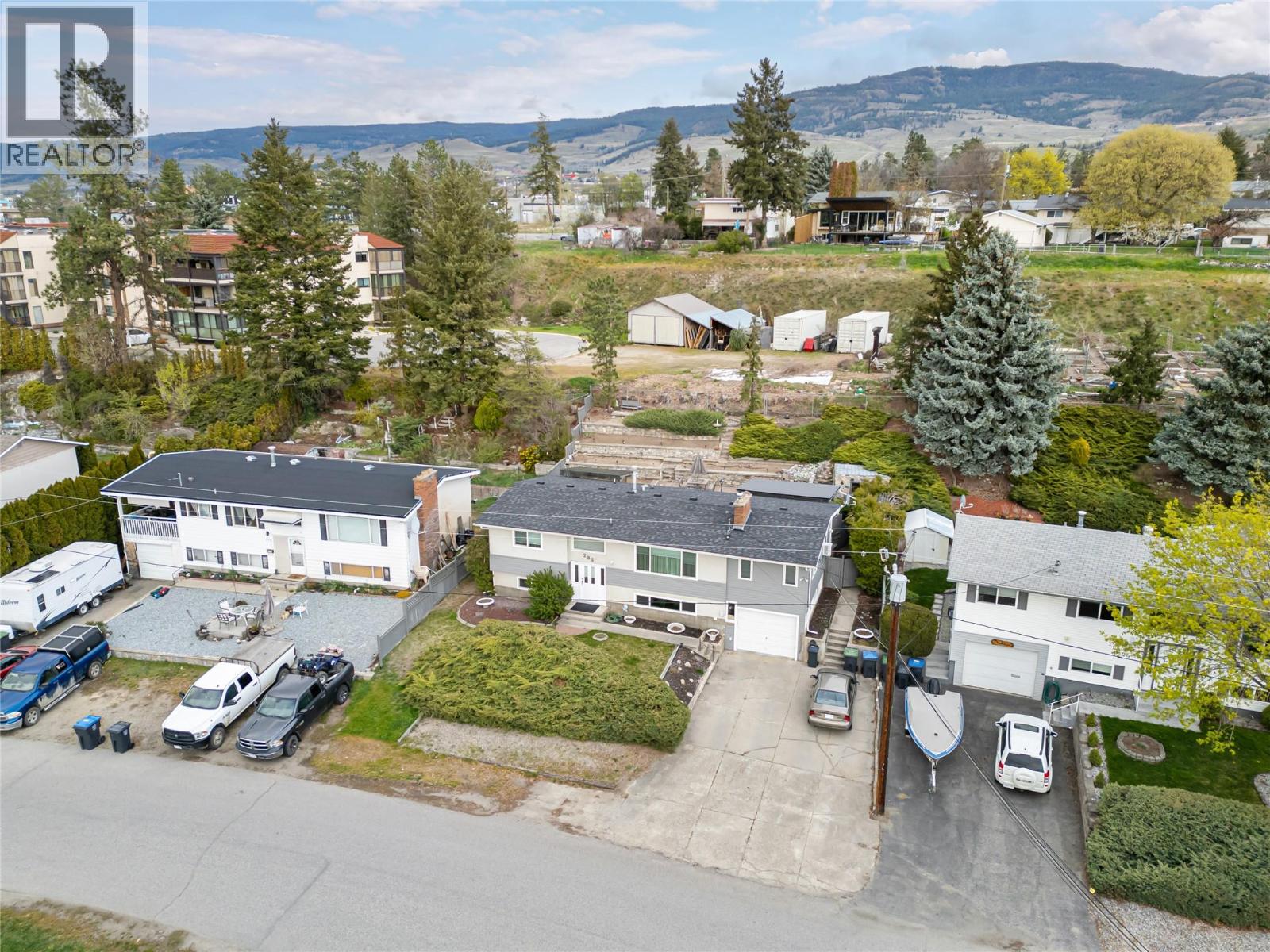 285 Dell Road, Kelowna