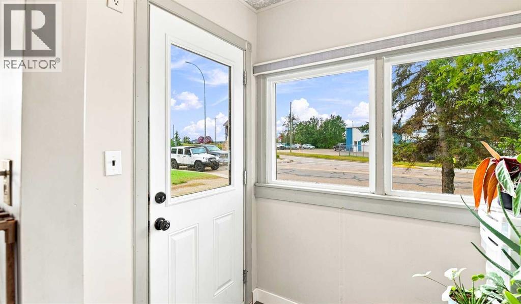 Listing photo – 5107 Broadway Avenue, Blackfalds