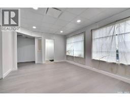 1304 Hamilton Street, Regina, SK S4R2B5 Photo 9