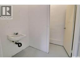 1304 Hamilton Street, Regina, SK S4R2B5 Photo 30