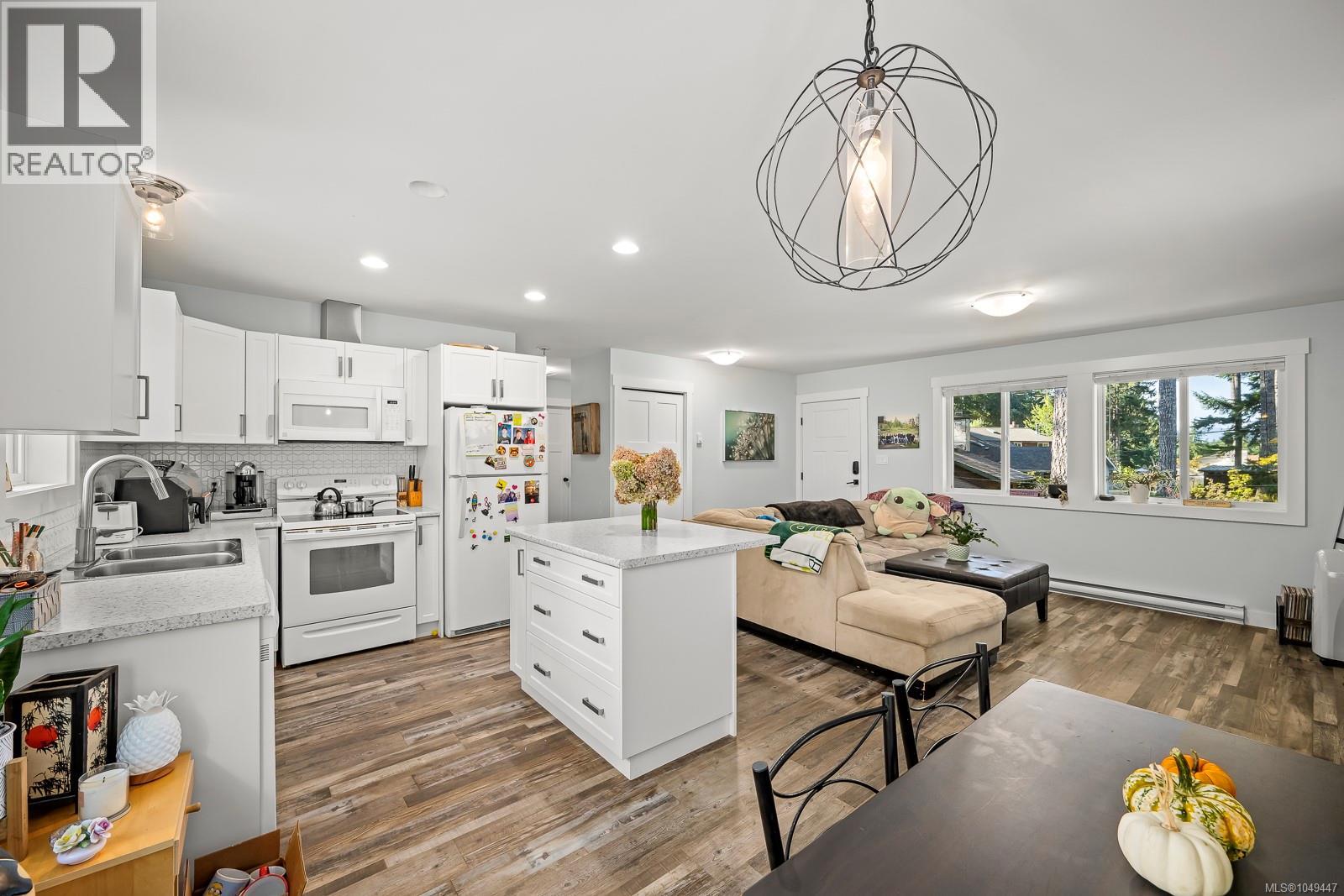 2377/2379 Barbara Rd - Image 9