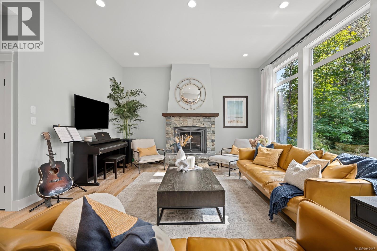 2377/2379 Barbara Rd - Image 24