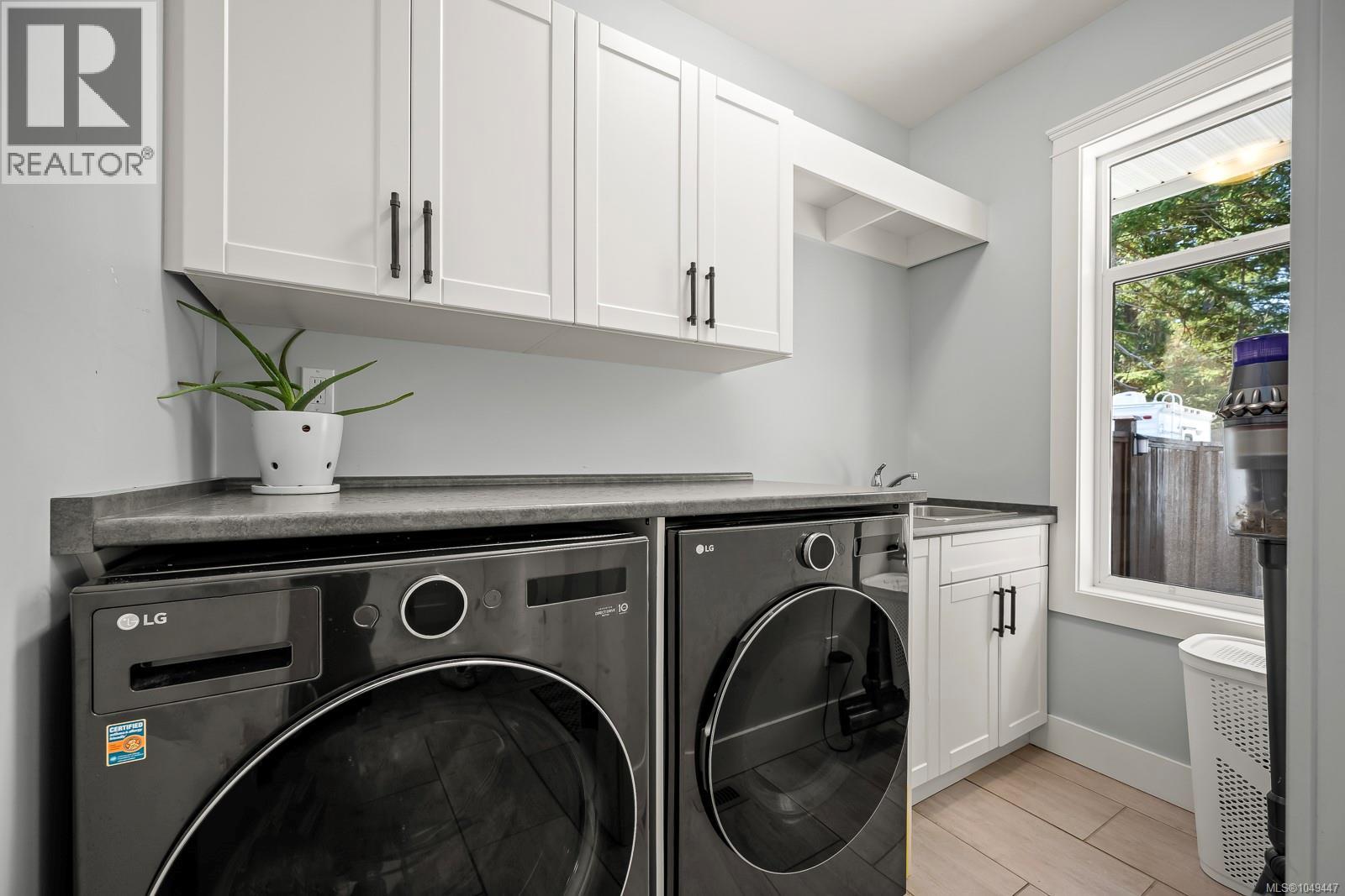 2377/2379 Barbara Rd - 63