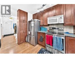 983 Rundlecairn Way NE - photo 8
