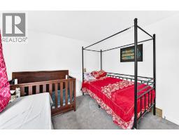 983 Rundlecairn Way NE - photo 22