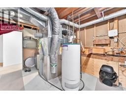 983 Rundlecairn Way NE - photo 30