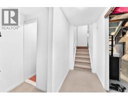 983 Rundlecairn Way NE - photo 28