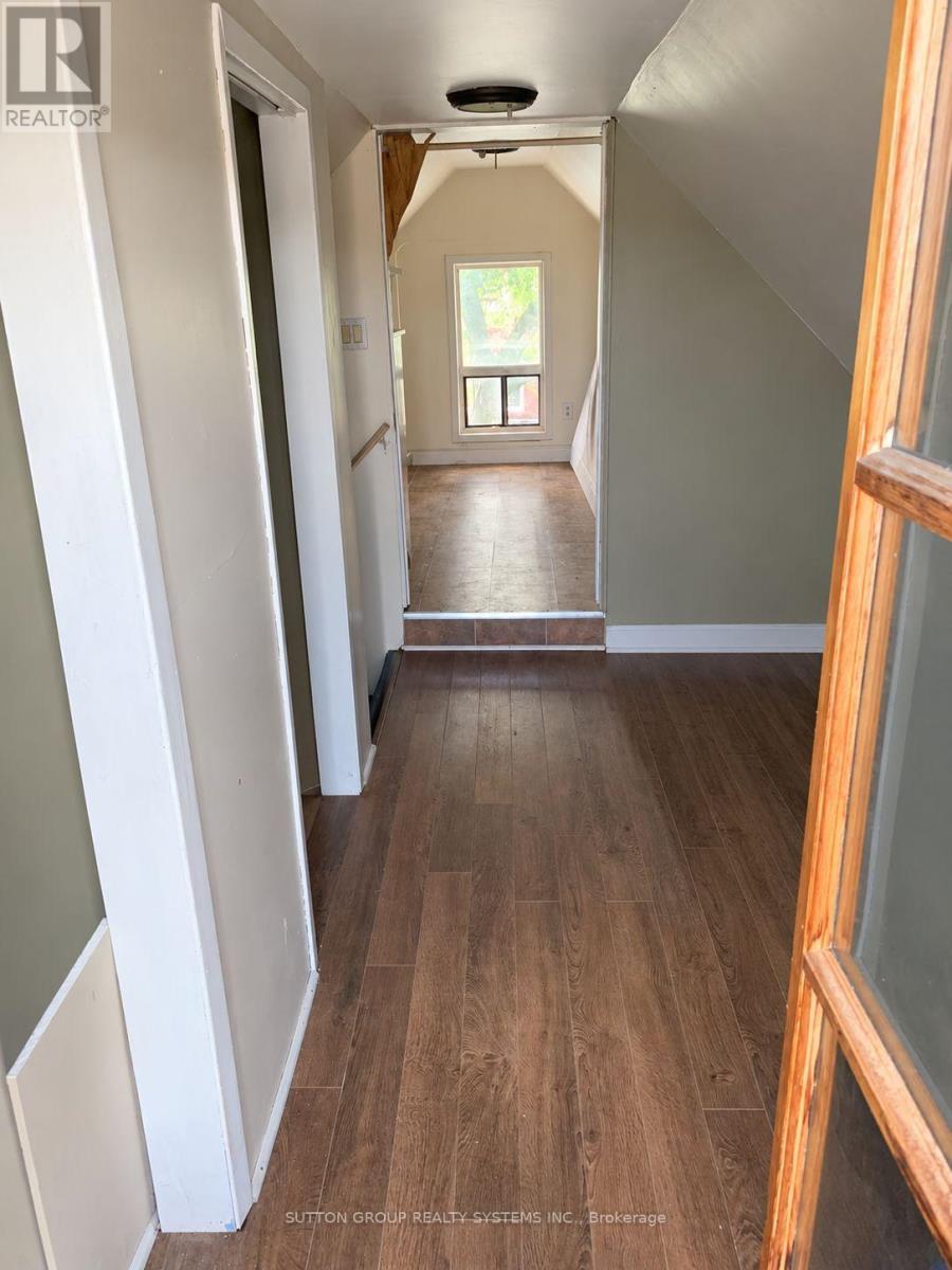 1139 DOVERCOURT ROAD - 16