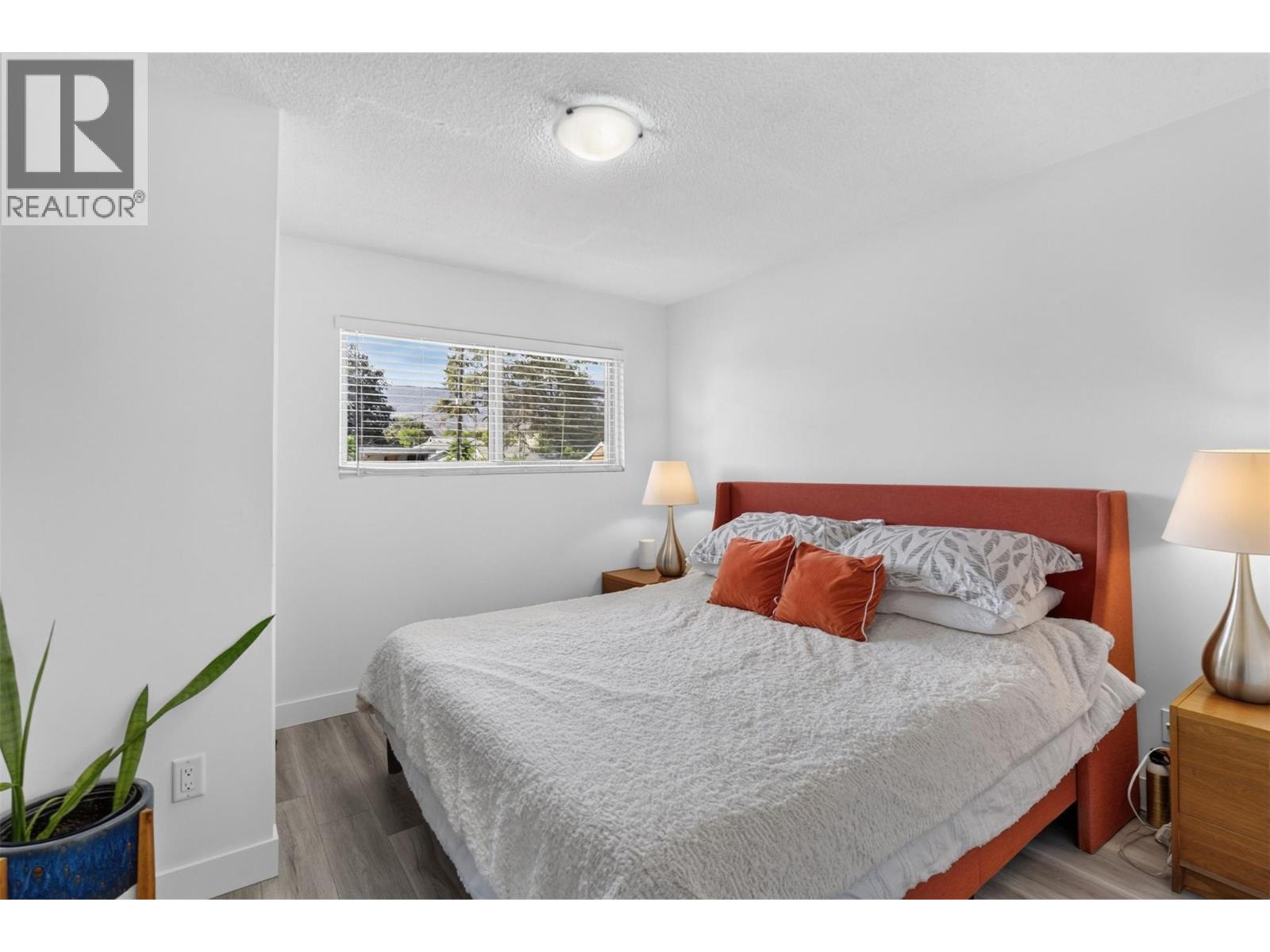 731/741 Kingsway, Kelowna