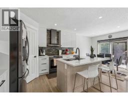 60 Cranfield Park SE - photo 2