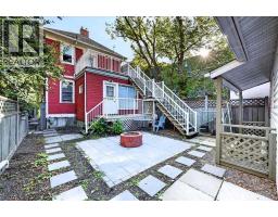 614 23 Avenue SW - photo 9