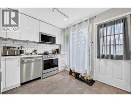 614 23 Avenue SW - photo 12
