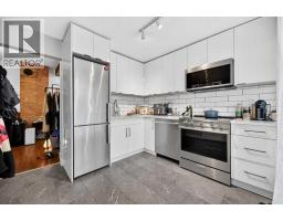 614 23 Avenue SW - photo 11