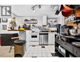 614 23 Avenue SW - photo 43