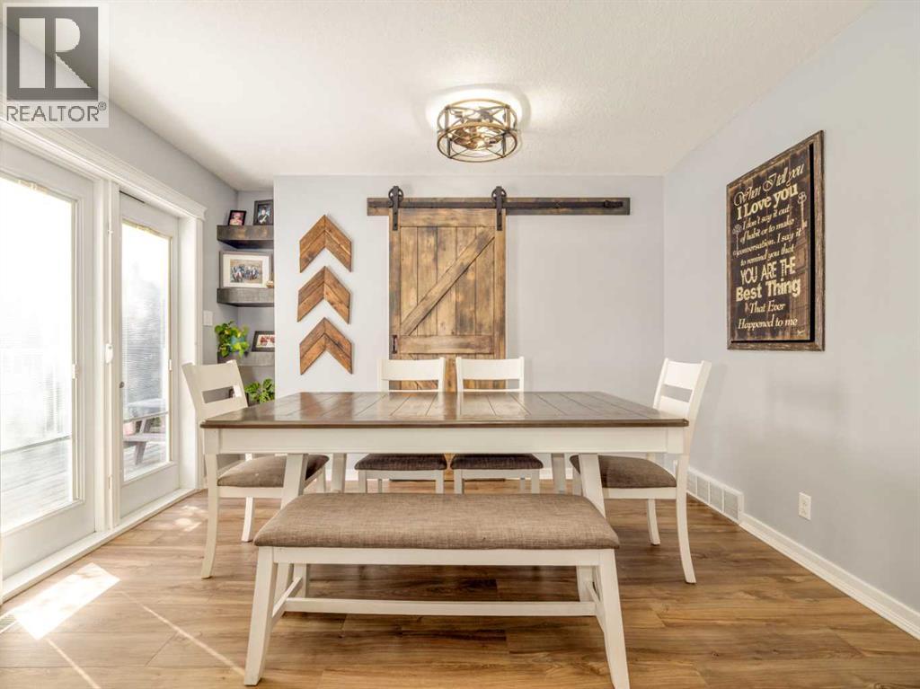 452 Pineridge Way - 16