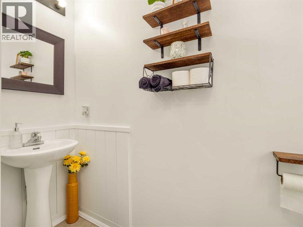 452 Pineridge Way - 18