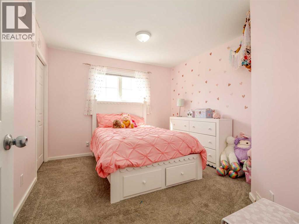 452 Pineridge Way - 19
