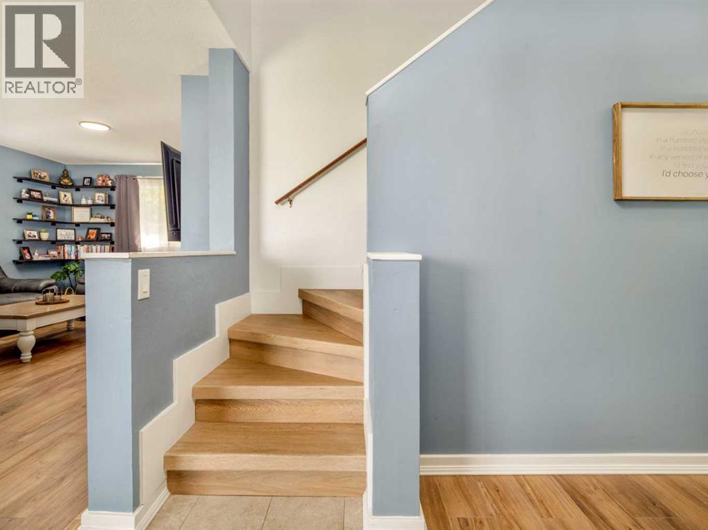 452 Pineridge Way - 3