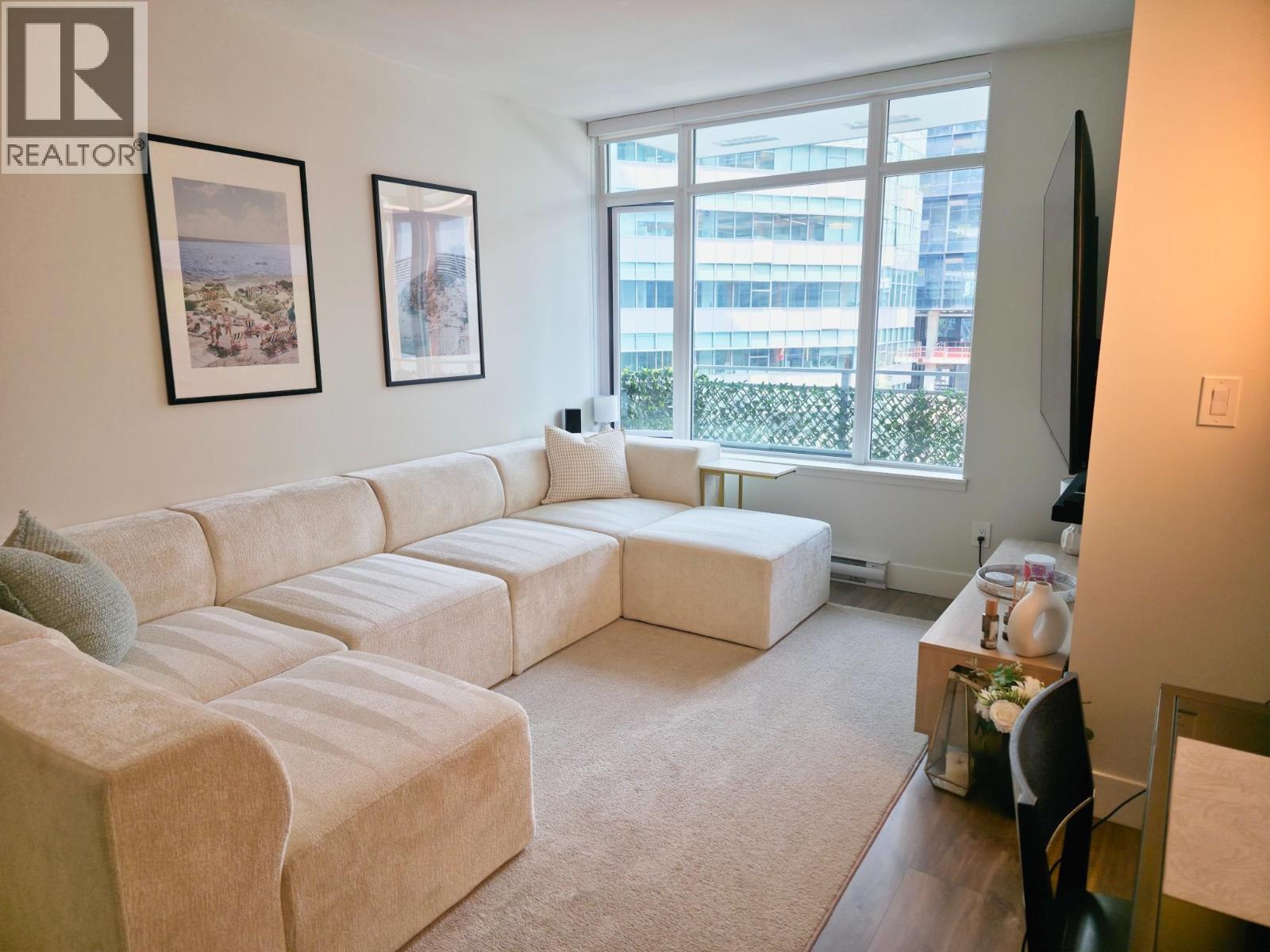 507 258 NELSON'S COURT, New Westminster — photo 3