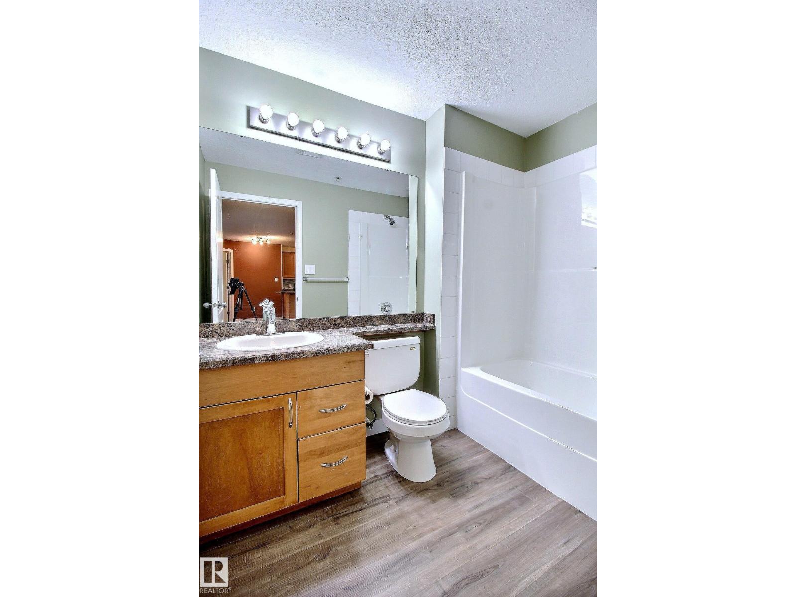#1122 330 CLAREVIEW STATION DR NW - 27