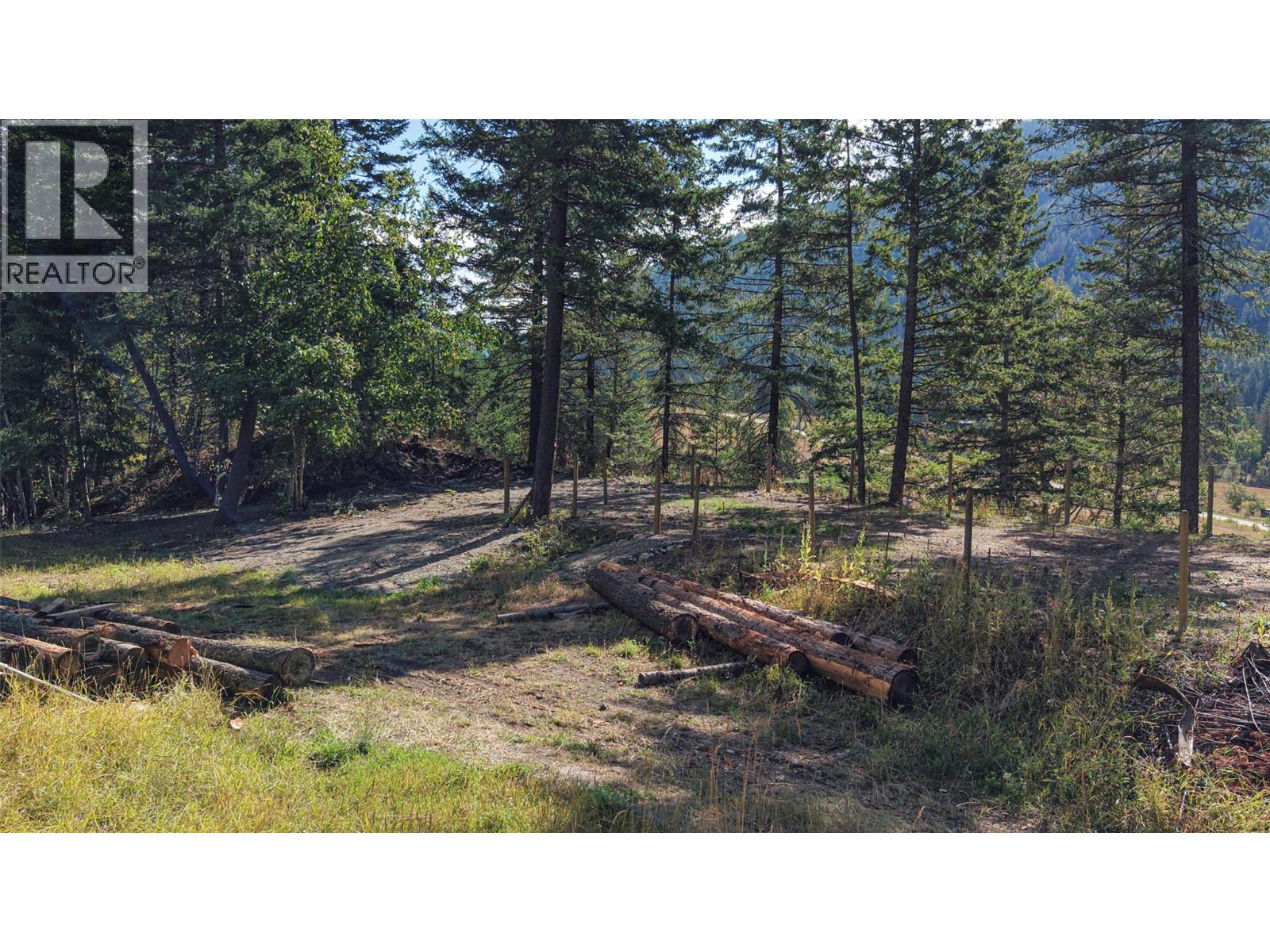  1021 Creighton Valley Road, Lumby