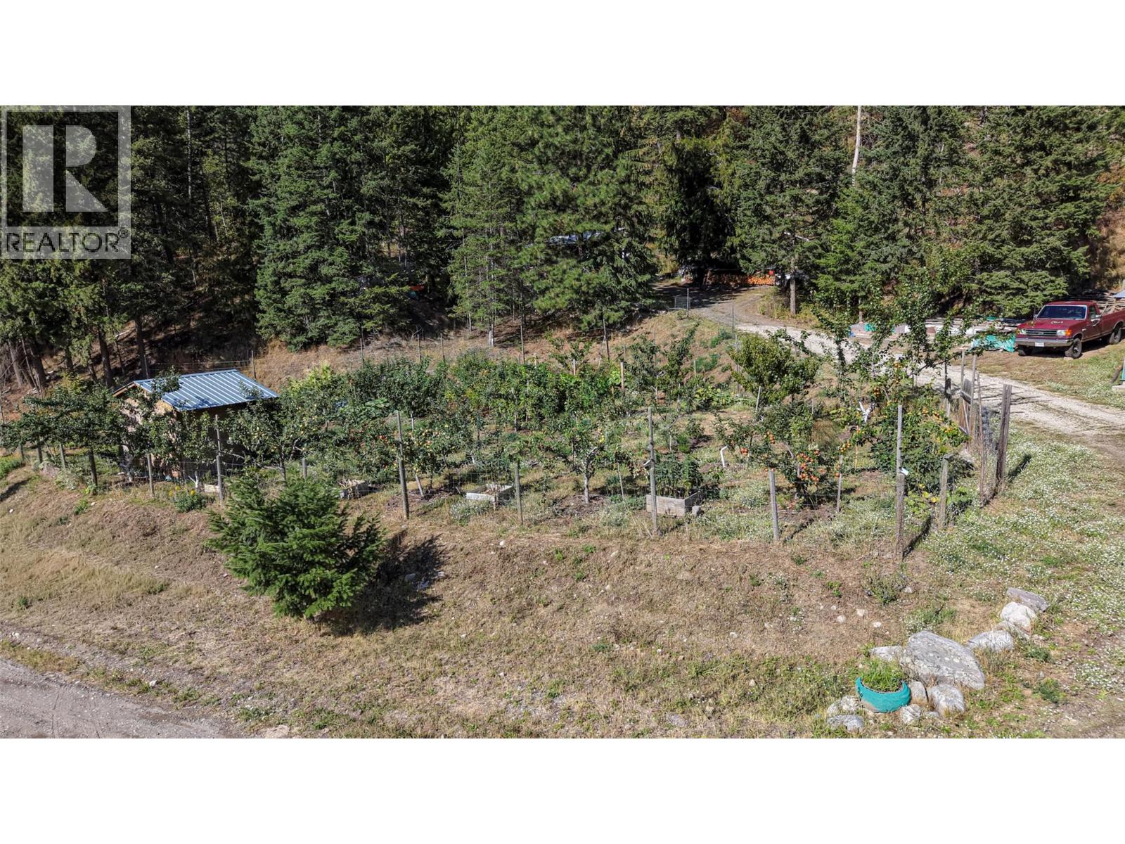 1021 Creighton Valley Road, Lumby