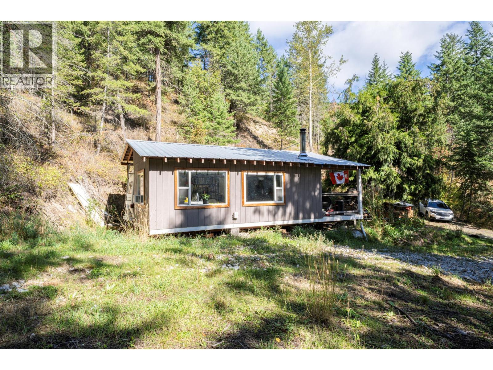  1021 Creighton Valley Road, Lumby
