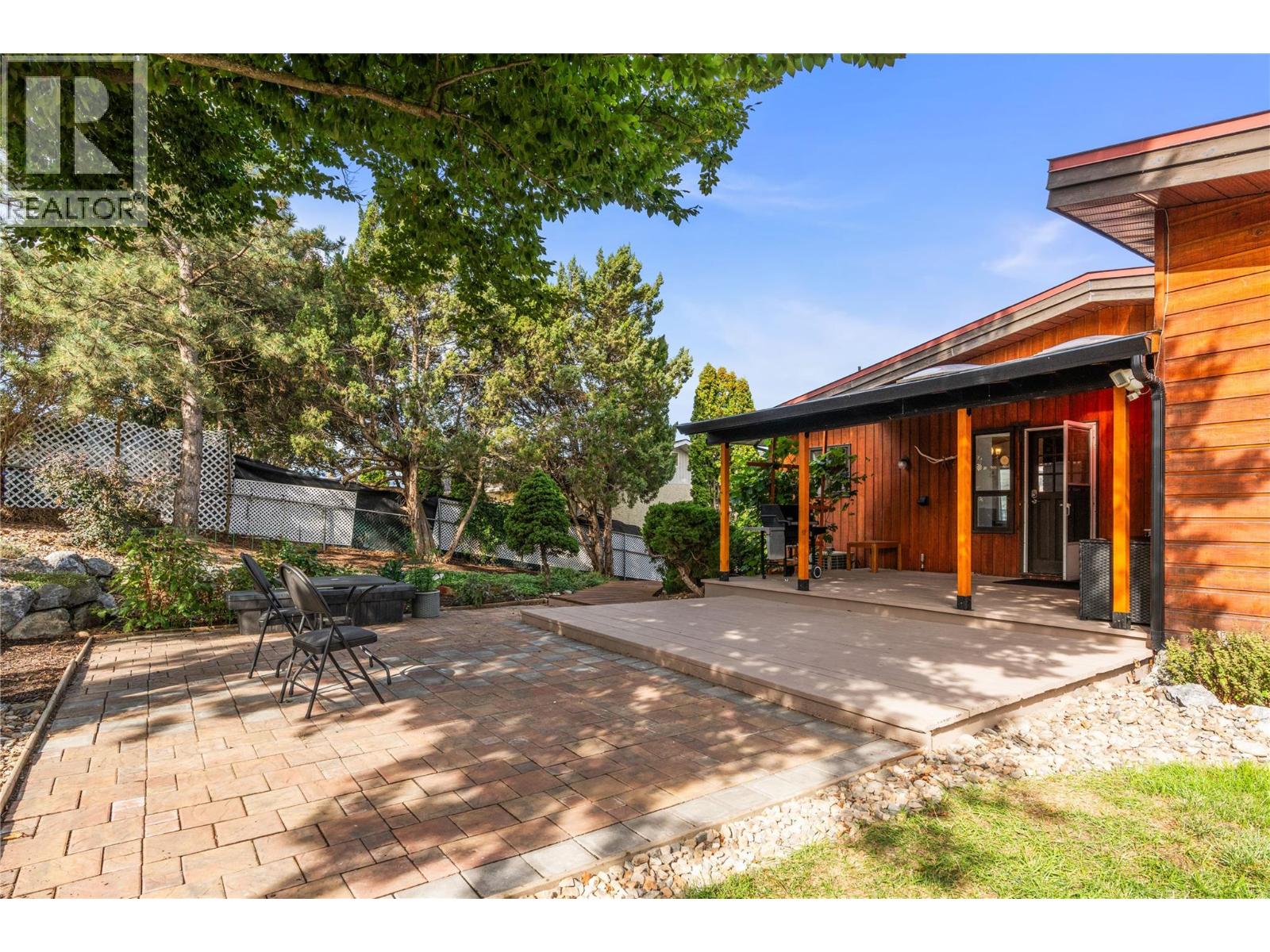 7108 Longacre Drive - 8