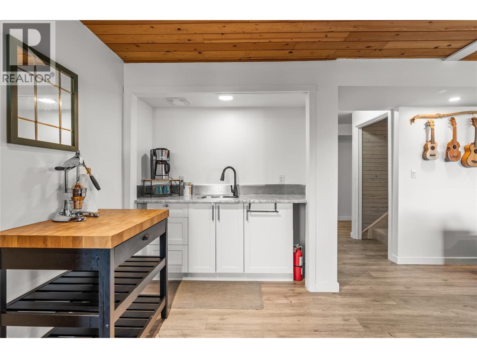 7108 Longacre Drive - Image 36