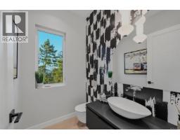 7545 Copley Ridge Dr, Lantzville, BC V0R2H0 Photo 39