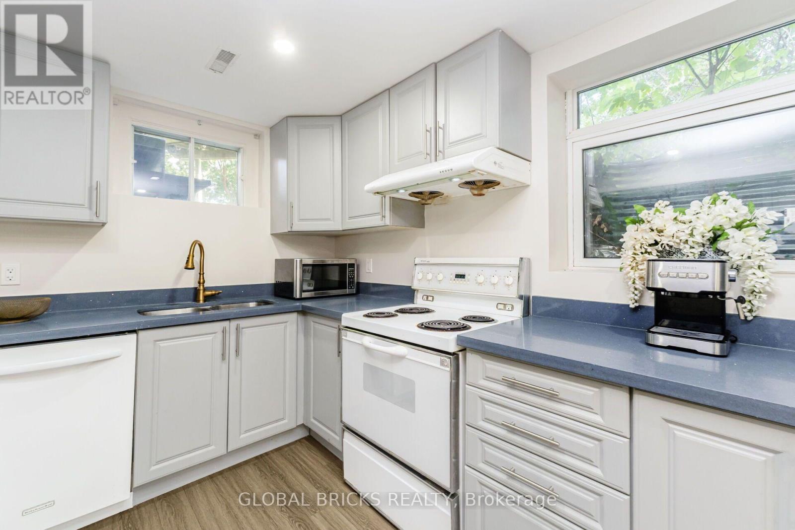 6190 Saltmarsh Court, Mississauga, ON photo 34