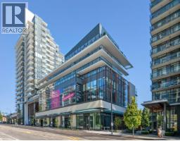 1004 135 E 13th Street, North Vancouver, BC V7L0J8 Photo 12
