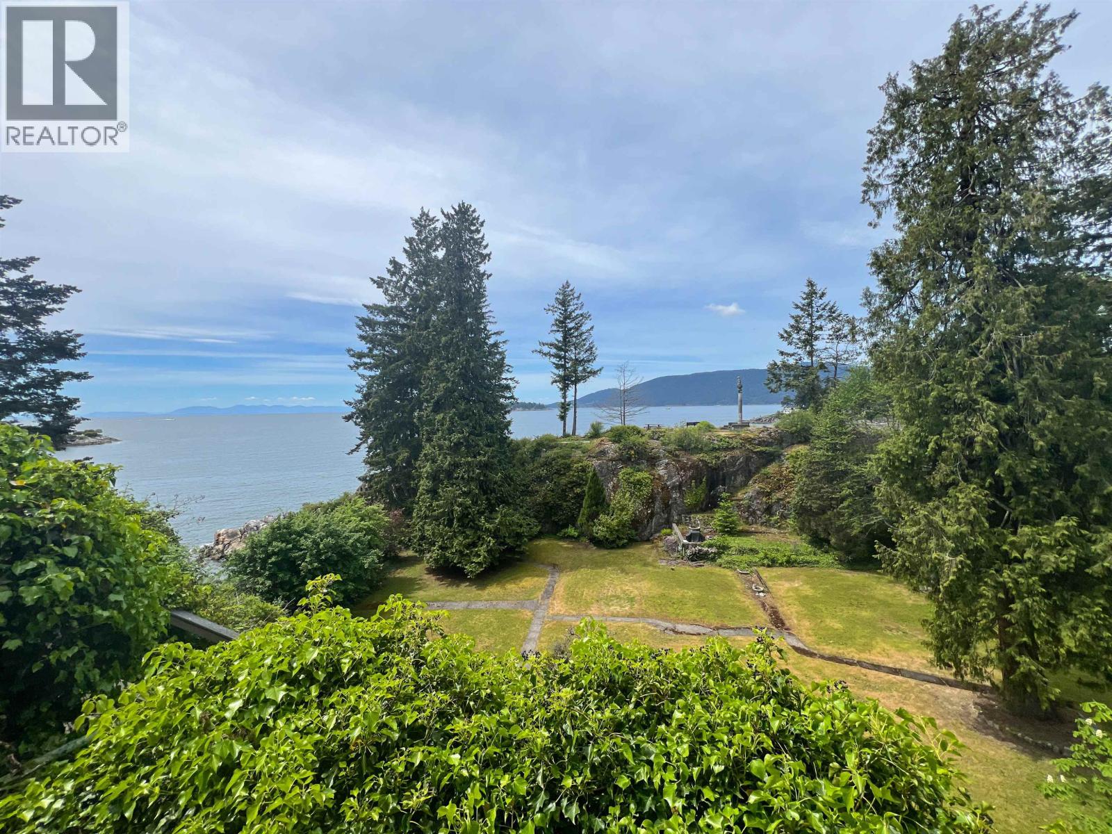 55xx PARTHENON PLACE, West Vancouver