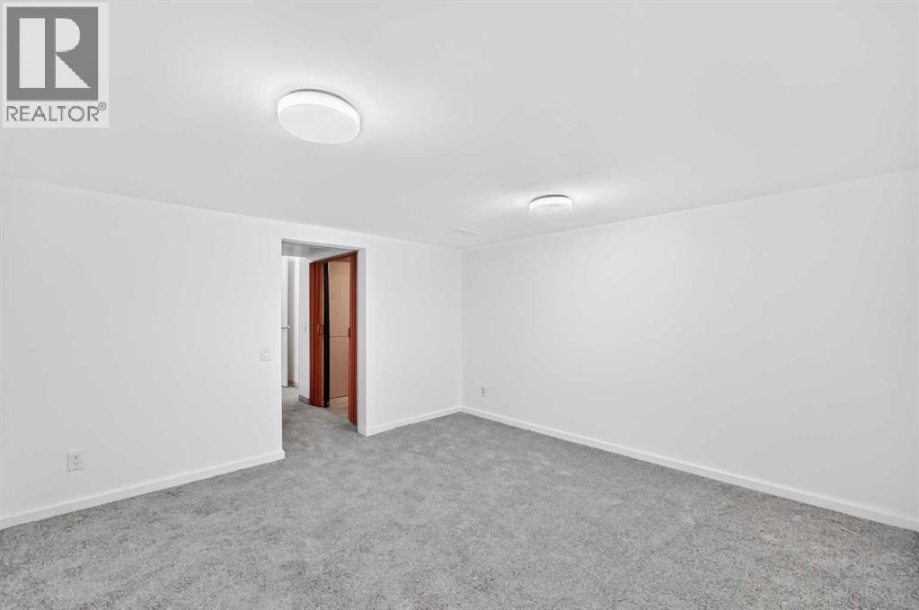 4351 58 Street NE - Image 27