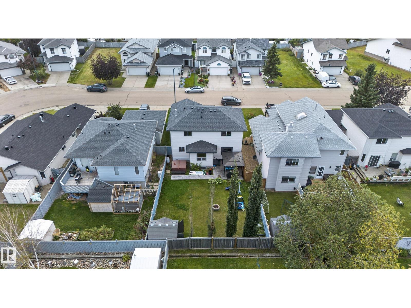 9826 180 AV NW - 2