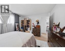 4123 30 Avenue SE - photo 11