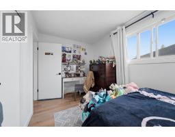 4123 30 Avenue SE - photo 14