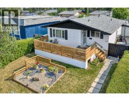 4123 30 Avenue SE - photo 1