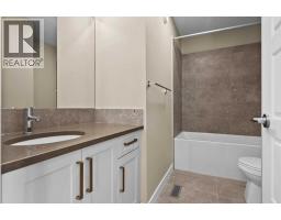 406 River Avenue, Cochrane, AB T4C3B8 Photo 16