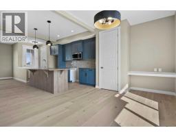 Bedroom - 406 River Avenue, Cochrane, AB T4C3B8 Photo 6