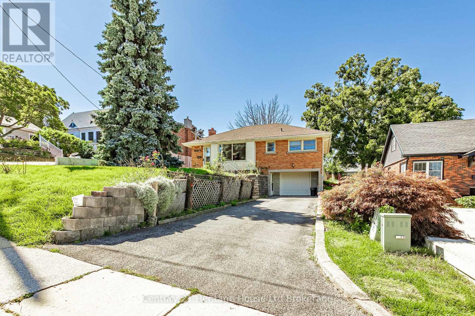 260 BUTLER STREET - 3