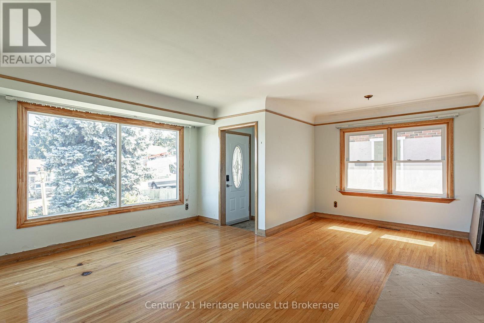 260 BUTLER STREET - 5