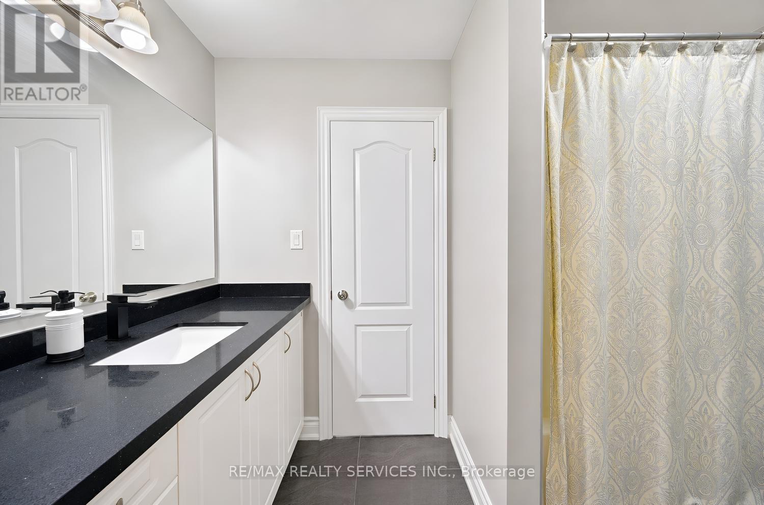 155 LIONHEAD GOLF CLUB ROAD - 35