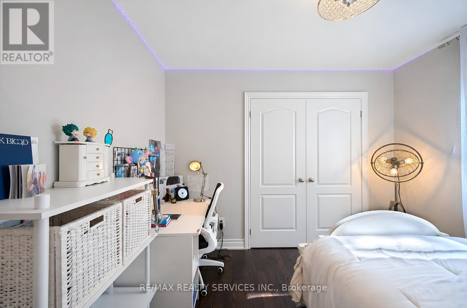 155 LIONHEAD GOLF CLUB ROAD - 37