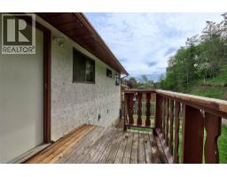 1967 Harrison Way, Kamloops, BC V1S1M8 Photo 32