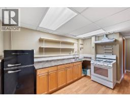 1967 Harrison Way, Kamloops, BC V1S1M8 Photo 23