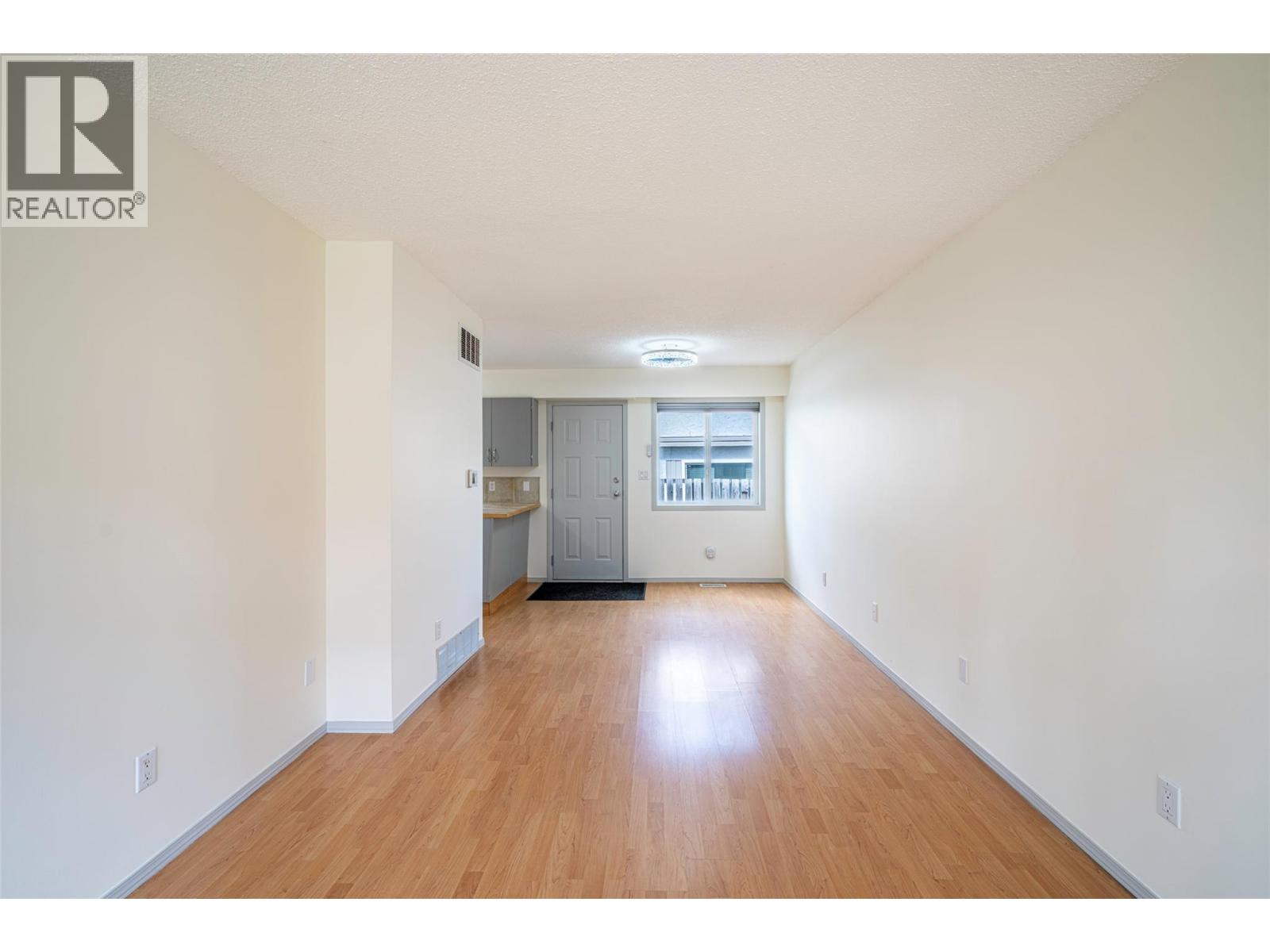 4100 19 Street Unit# A & B Lot# 4, Vernon