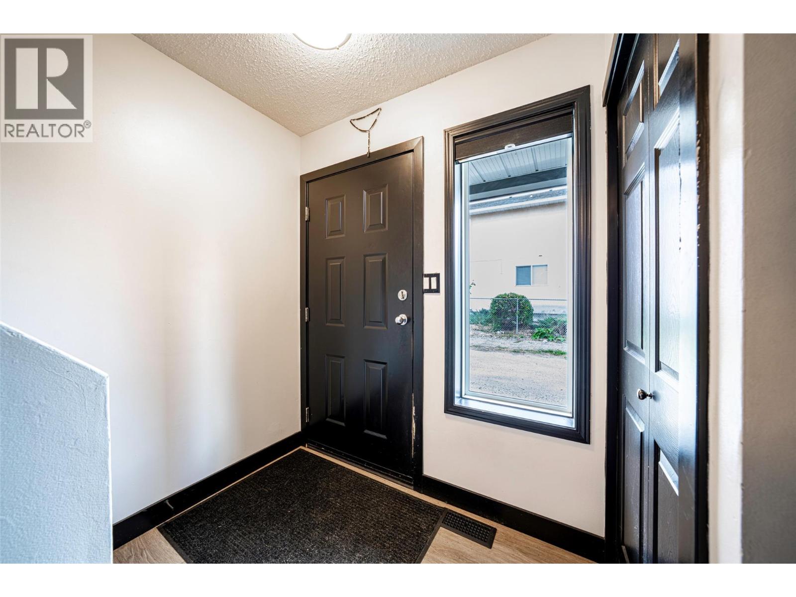 #A & B 4100 19 Street Lot# 4 - 33