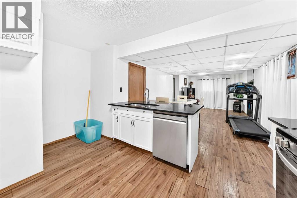 6340 Falton Road NE - Image 31