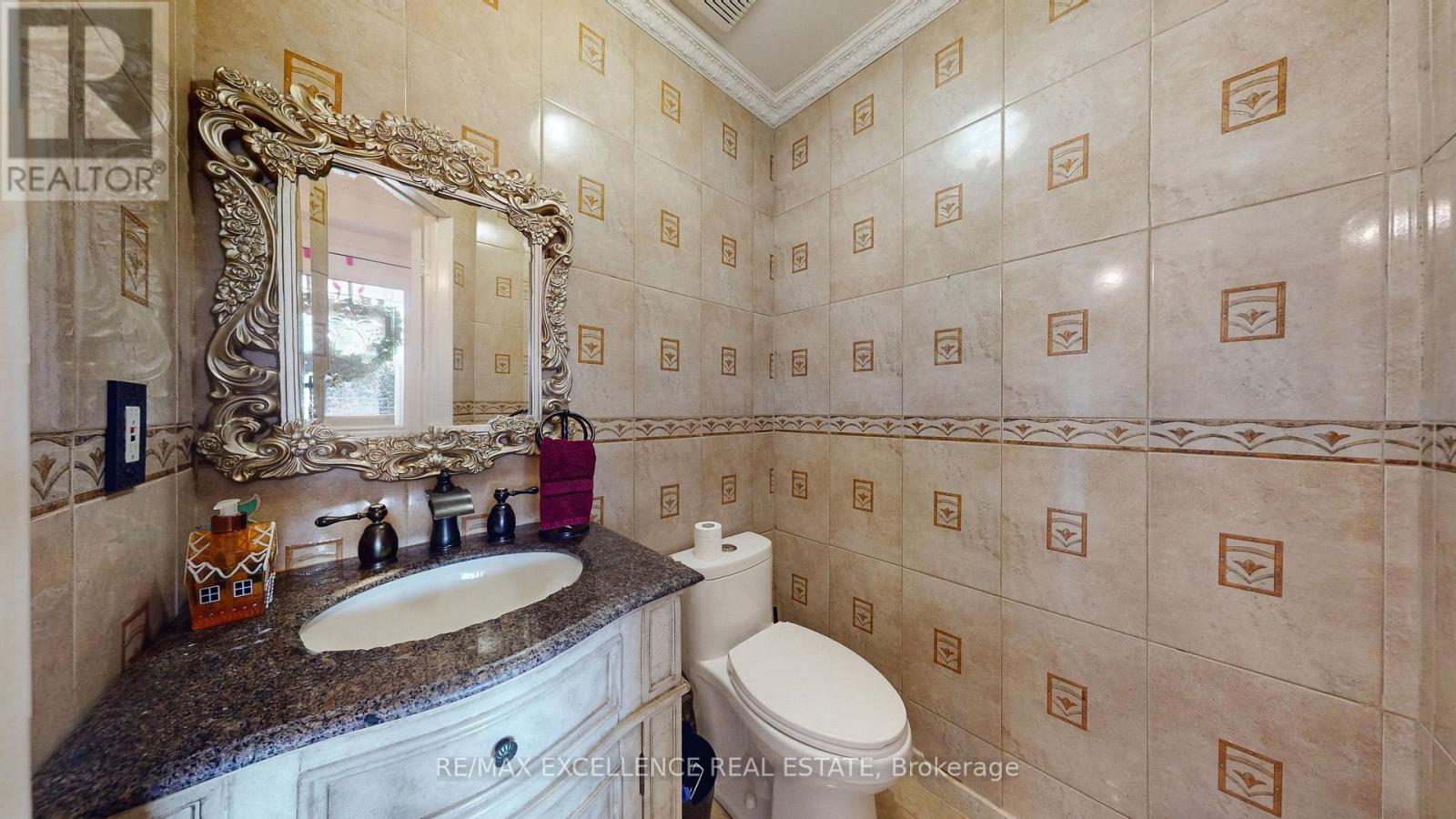 12 PRADO COURT - 17